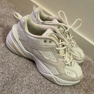 Nike All White M2K Tekno Women’s Shoe size 10